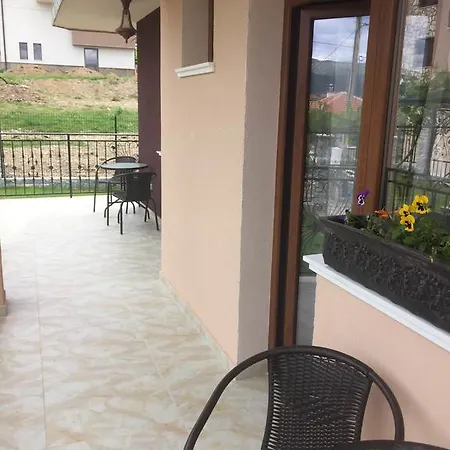 Koko Hills ساباريفا بانيا